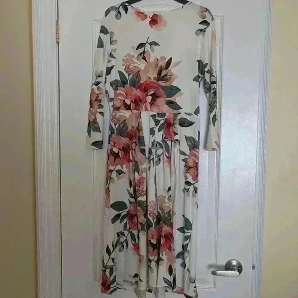 Jessakae floral white dress size  large - Picture 5 of 6